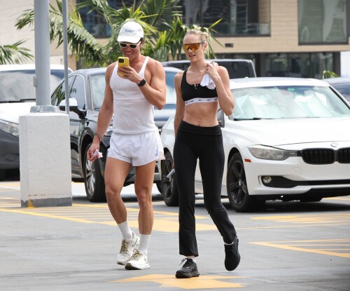 ee9aee71a7164ca05646a3aa52db39c0