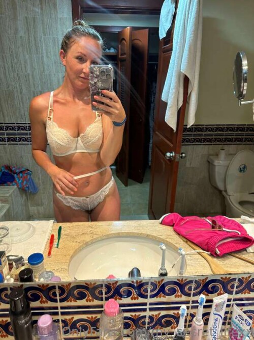 f58d13b8fef8a44db68b3b26aa45be2c