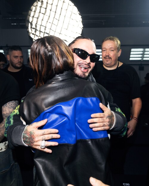 f97a6bc7cb260fd2e083f1adb12b0aeb