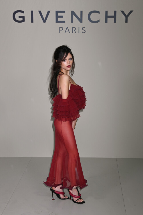 0230c7e27deab554f7ae0ac0fc8afa60