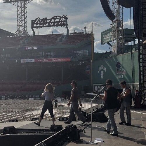 21f926d75a02cf9169a0d9db6a09d584