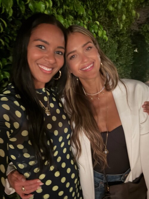 22eb9b41bc15611037db4c44c84abab6