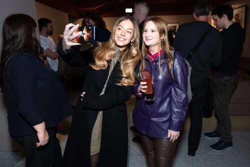 23bbe5a25ab81f40a0f21713a320a680