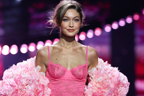FASHION-NEW YORK/VICTORIA SECRET