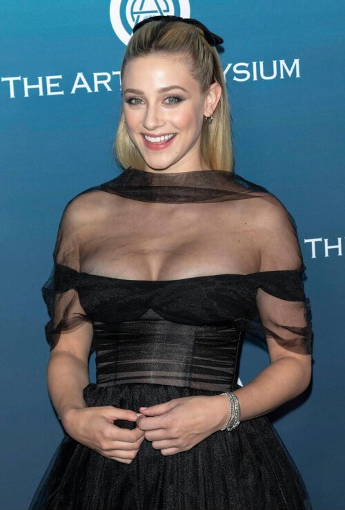 2b683509e15468806afd0a6491da56af