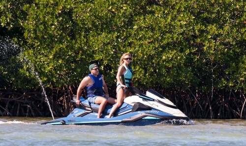 348e6de4ed652d04413ff014c71230f8