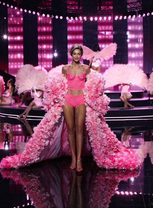 Mandatory Credit: Photo by Matt Baron/BEI/Shutterstock (15542276au)Gigi Hadid2025 Victoria's Secret Fashion Show - Runway Show, New York, USA - 15 Oct 2025