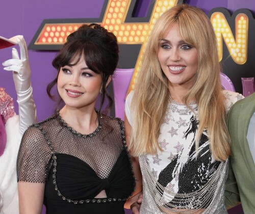 43d112ea94241f3ae710e10e04810d27