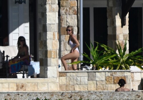 484c1de4e47b24d8fda34fe1675da370