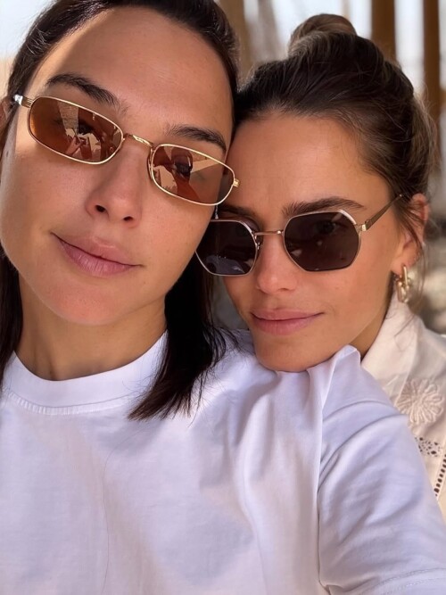 4ae99f7deced01d556a75f22839d33f4