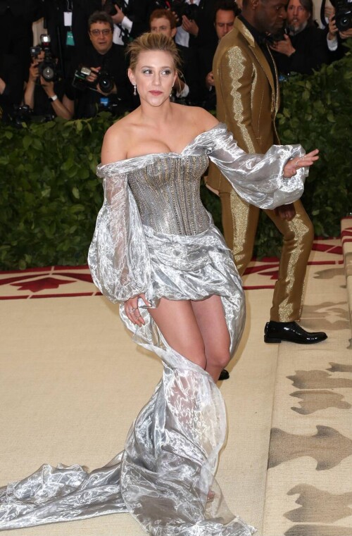 650a366f9be7eeae472d7fc5ec7cea30