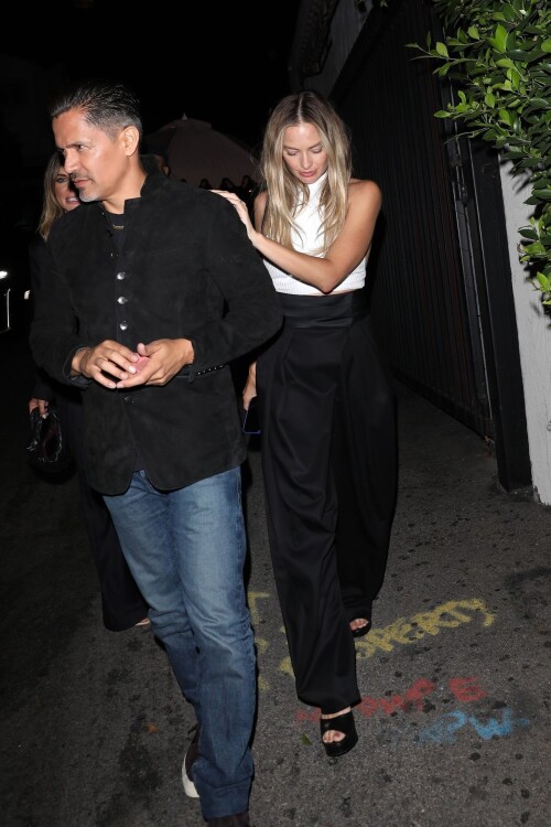 6e5e47d6cf62bfc61a22e963f118c1fb