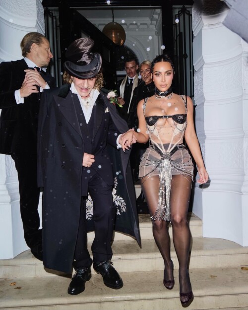 6fef8ec072bf4cc9acf62b05d1d35e8d