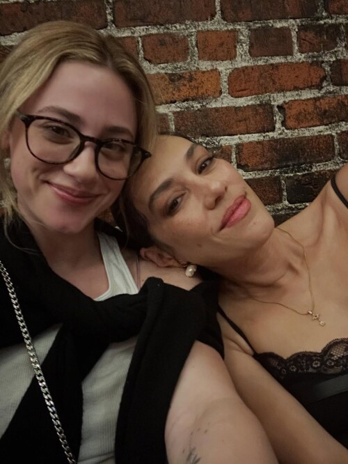 77210533da88778aab2948be9c317d8b