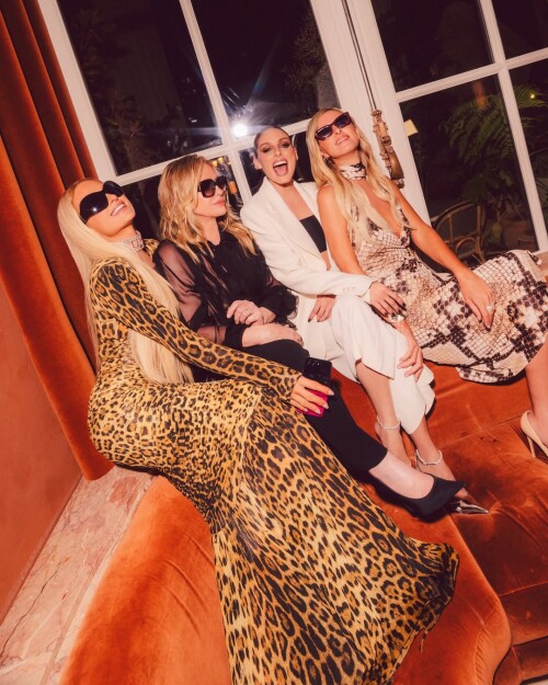 7bd9ba3e3e319d496f99f7dbd6a64b5b