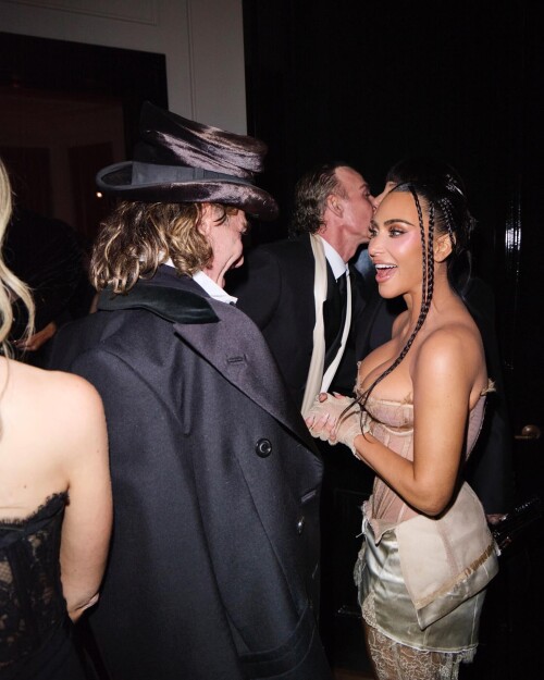 7cabddff85525e6e242cb3a73d437cb6