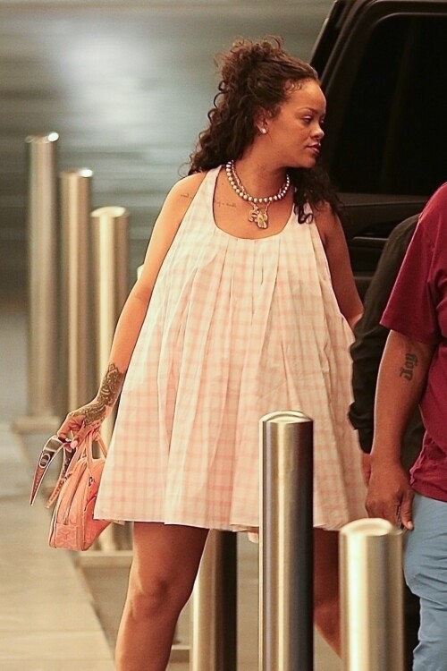 82e83cd400edb68afeb1ebf25a09424b