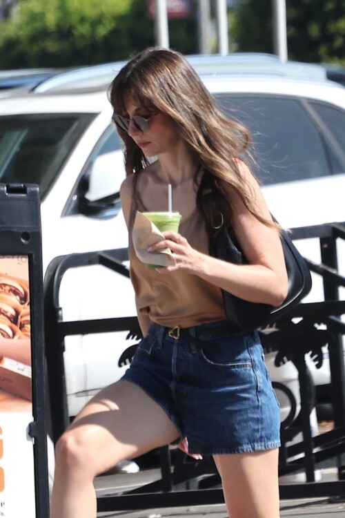 8626eff0e87f59af6d82b1d3d1dddd01