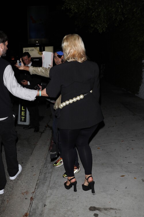 91c8d324d12feae53134de3fb52b990d