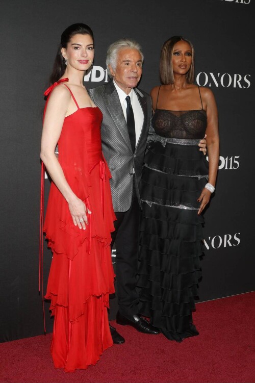 99ac93cd83469e206b920769abaace66