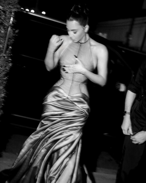 aae0f73c71eb2a12bae175bbeb1a1cbb