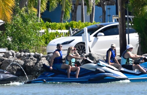 c3398f2903639727ed4ad7f8c66959db