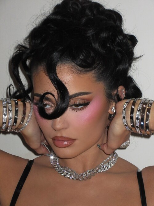 c39706069e4310d8257dbd0510ff72aa