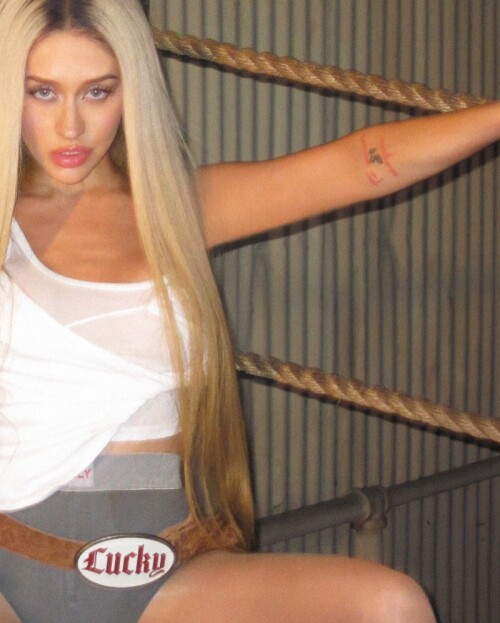 d669ef98e9a792b8c467a3a9c7aae1a7