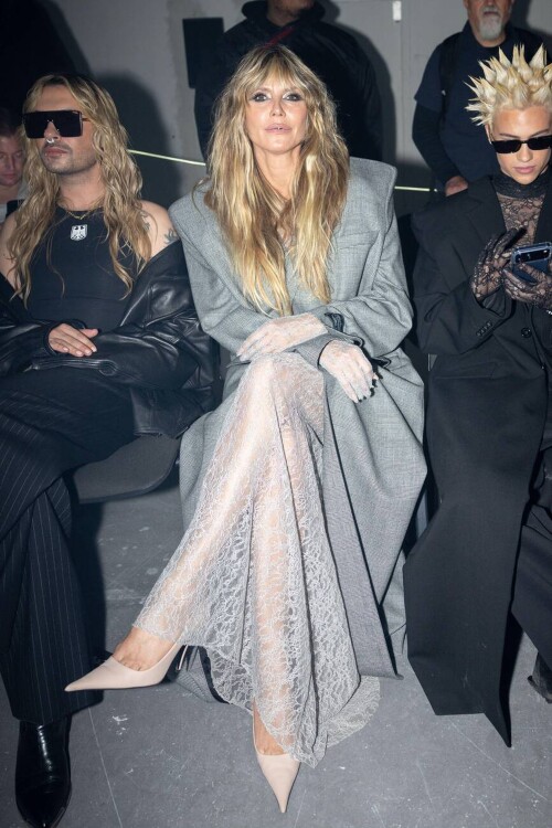 d899e0c400ff830944c37689ec9d9043