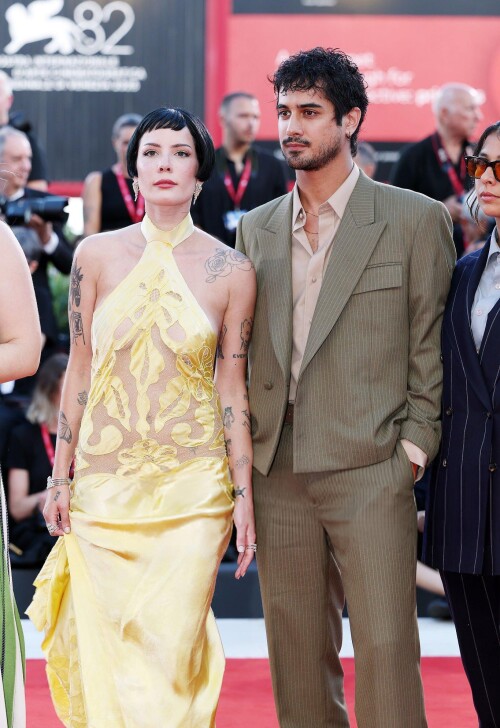 e145287054f7633a2c9c6210cb1618a9