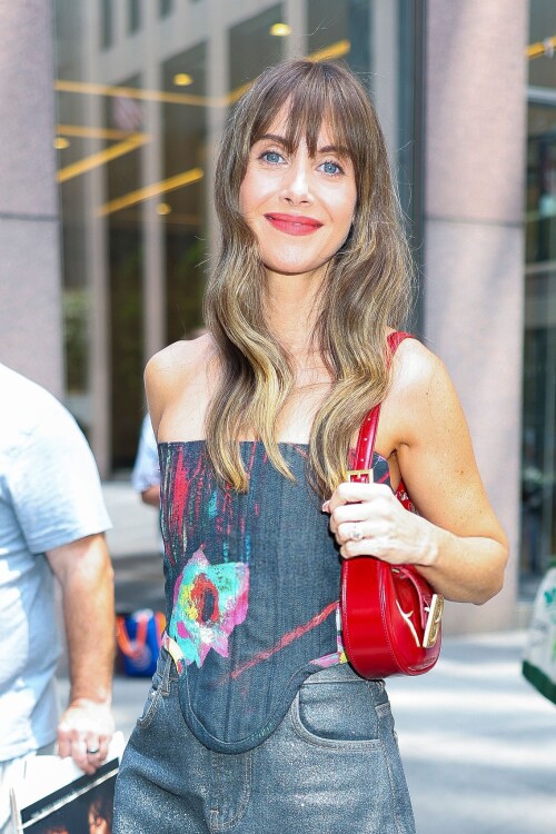 e4db409656e54b1e59982c82d7af4c9c