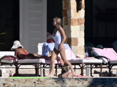 ef050207ccab7ae23cacaa3beabddc80