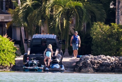 f361b7974aced7c5a3277a24bfe07d73