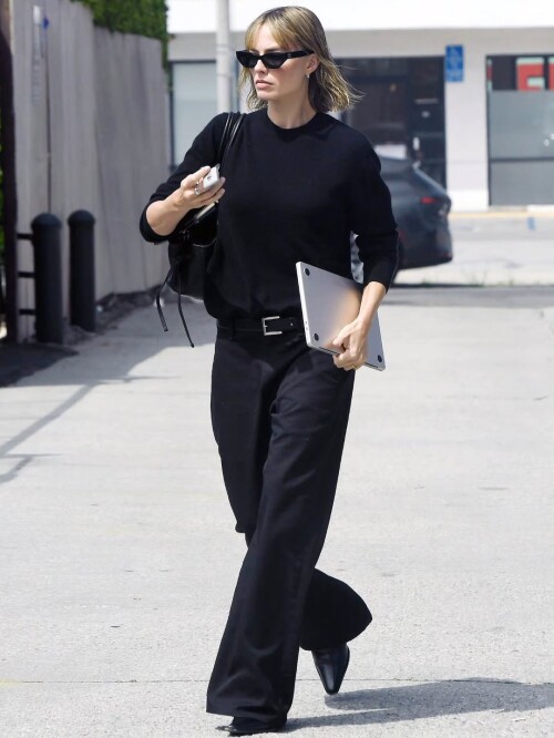 f656b09a1aef0a3219a4baa489fad6be