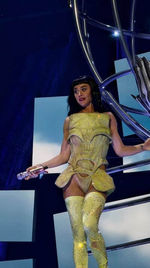 438979e9bd324aaf7153e34aa530bb2a