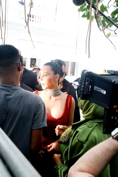 *EXCLUSIVE* Rio Janeiro, BRAZIL    Kim Kardashian was spotted outside the Copacabana Palace Hotel in Rio de Janeiro, taking time to greet fans after promoting her latest project, "Alls Fair".Pictured: Kim  KardashianBACKGRID USA 11 NOVEMBER 2025 BYLINE MUST READ: JUCE e Dilson  Silva / BACKGRIDUSA: +1 310 798 9111 / usasales@backgrid.comUK: +44 208 344 2007 / uksales@backgrid.com*UK Clients - Pictures Containing ChildrenPlease Pixelate Face Prior To Publication*