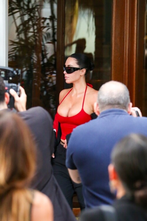 *EXCLUSIVE* Rio de Janeiro, BRAZIL   Kim Kardashian was seen leaving the Copacabana Palace Hotel in Rio de Janeiro after promoting her latest project, Alls Fair. The reality TV star and entrepreneur made her way to Galeo Airport, looking poised as she prepared to leave the city following her promotional activities.Pictured: Kim KardashianBACKGRID USA 11 NOVEMBER 2025 BYLINE MUST READ: Dilson Silva / BACKGRIDUSA: +1 310 798 9111 / usasales@backgrid.comUK: +44 208 344 2007 / uksales@backgrid.com*UK Clients - Pictures Containing ChildrenPlease Pixelate Face Prior To Publication*