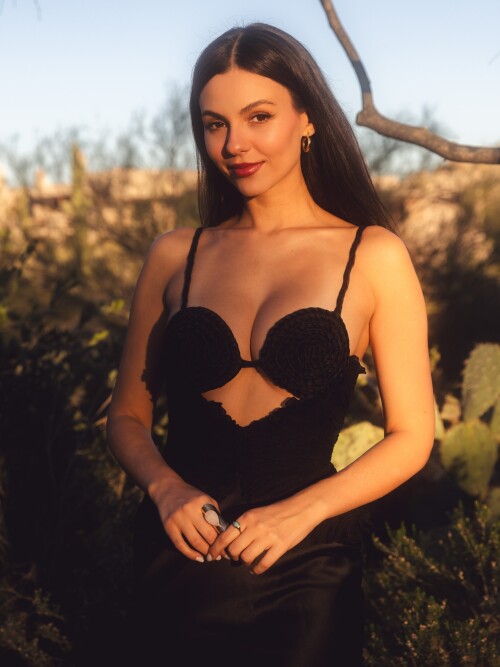 26fb9d0893c70fa27d377a7ff5e6933a