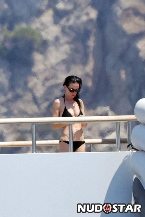 9465165f09d72a2934e7a41d8bd0b2a8