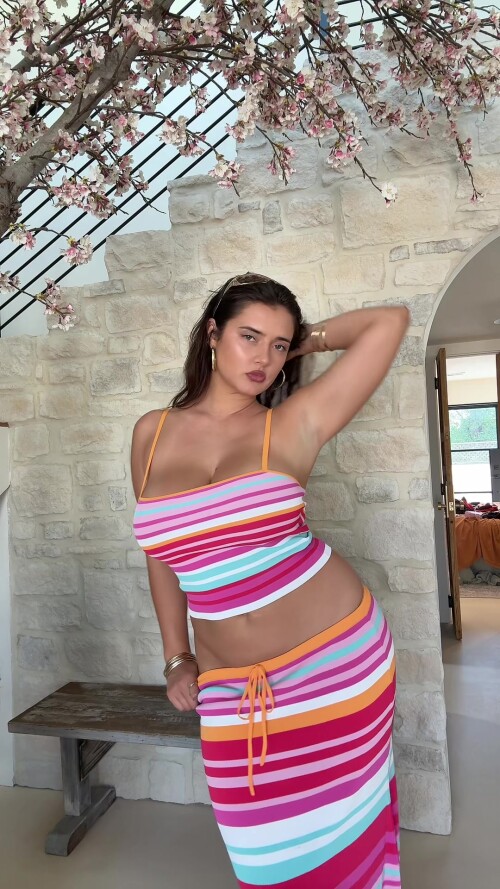 2b4d77a236d4aedadbad6659ef04c585