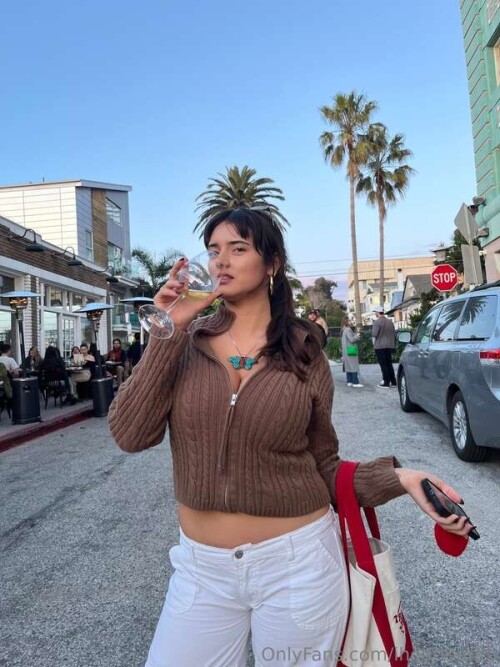 35f7bbb7a2cec2b90b85cd69f8ac00bb