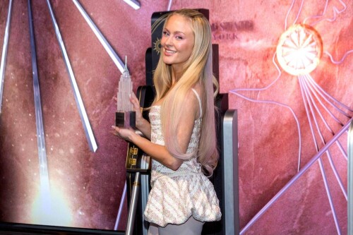 3716f8c164b5f7ec88a4b22de547957c