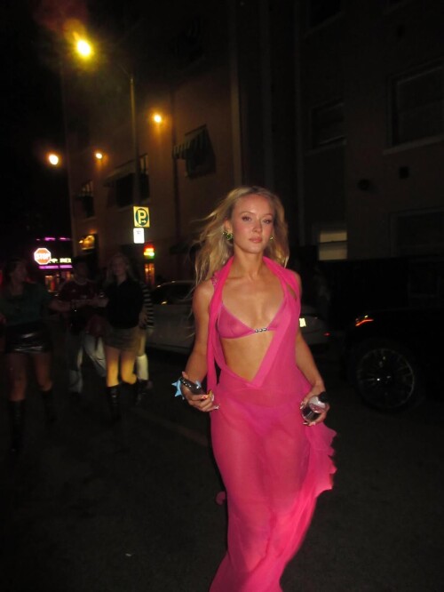 52e07049814f9189857ce572774be613