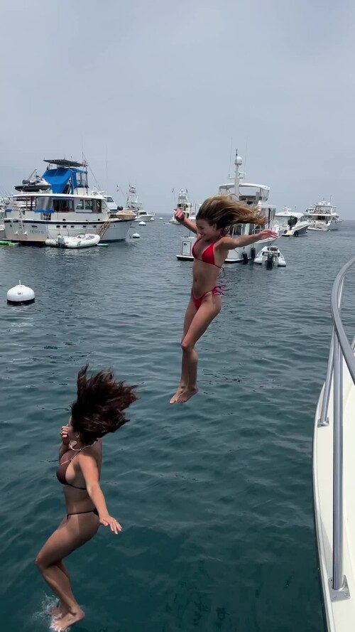 6ec40f97cec5bc7fffed48a7512625c2