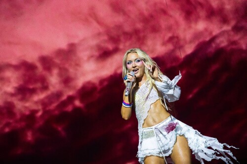 7cc2279ed9897116015ea6c8e97f0c5a