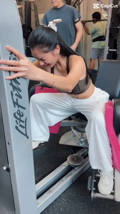 9aa79120fbdb5d5bd6b55435c218142c