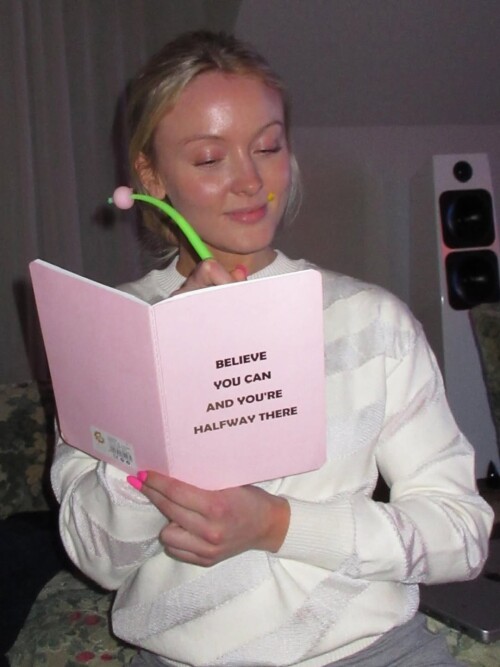 bbf2f0730af43a3fc486ca76b7ed5053