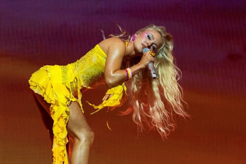 f9ebb7ce2aba3a334d8e33312113a802