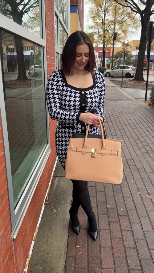 2c167391a5225e325facc8eaf2f6d619