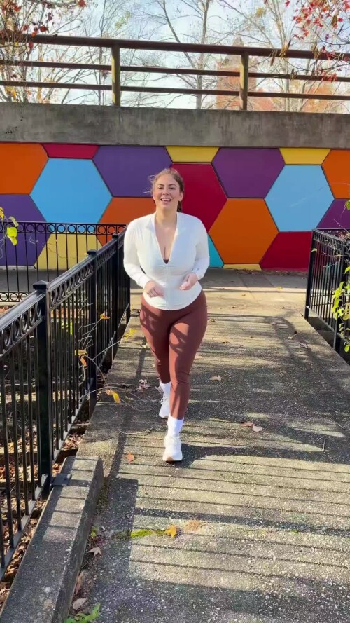 2e30e5378da4e6bf8abcd5ca7075158e